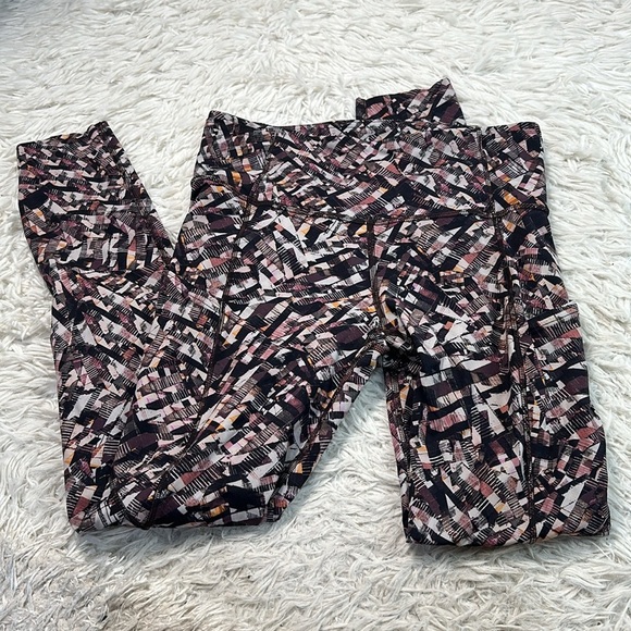 Lululemon Fast and Free Tight II 25" *Non-Reflective Nulux Kaleidoscopic Pink - Picture 1 of 5
